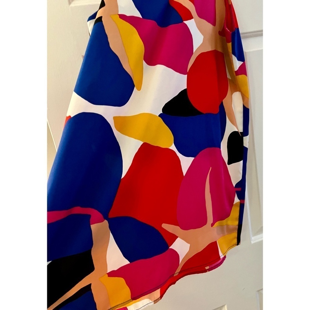 NWT! Tyche Multicolor Geo Print Halter Dress with Keyhole Back Closure! - Picture 4 of 8
